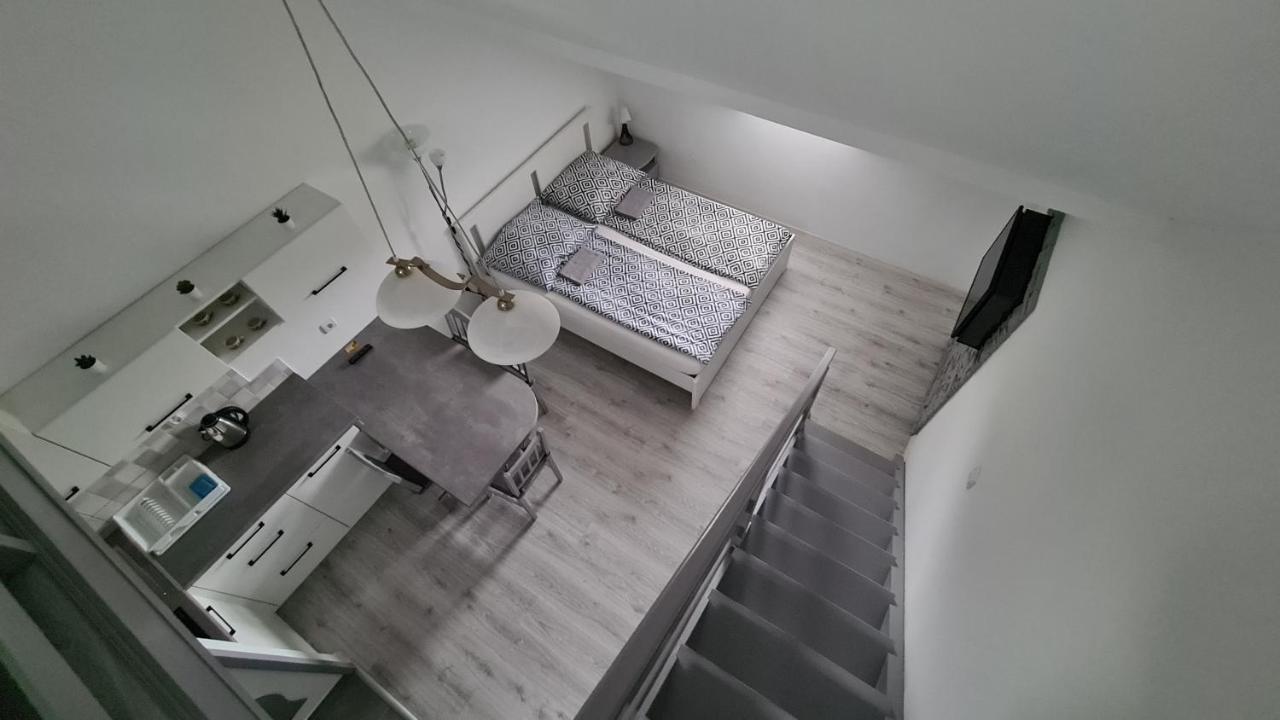 Gyulai-Fuerdo-Apartman Ii. المظهر الخارجي الصورة